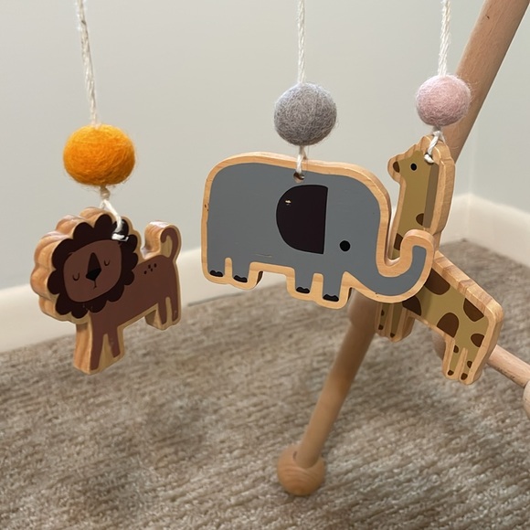 Baby Wooden Activity Gym - Picture 3 of 4